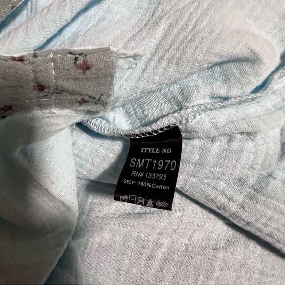 NWOT POL Light Blue Button-Up Shirt size S - Picture 10 of 11